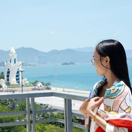 Dubai Nha Trang Hotel Managed By Ht Екстер'єр фото