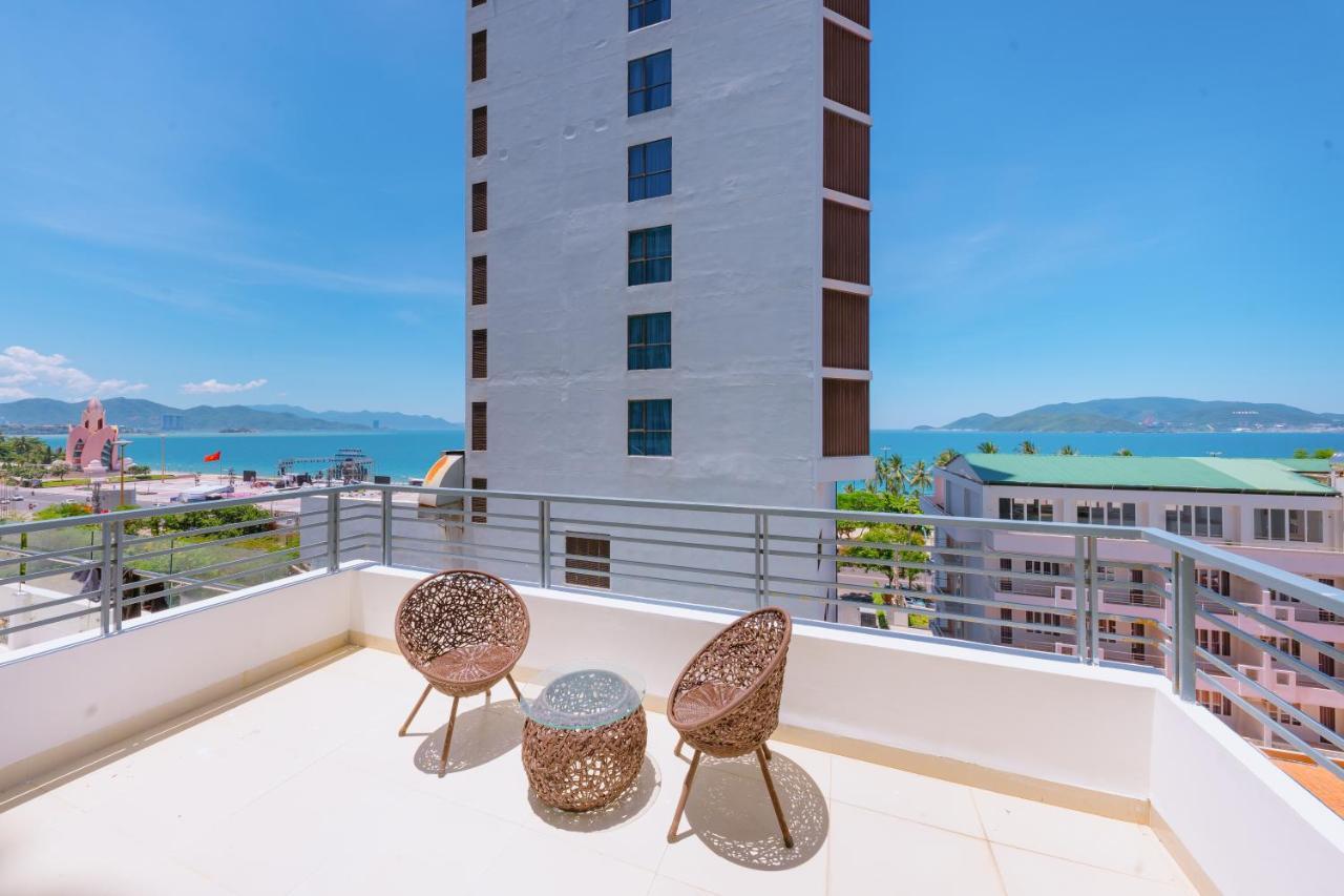 Dubai Nha Trang Hotel Managed By Ht Екстер'єр фото