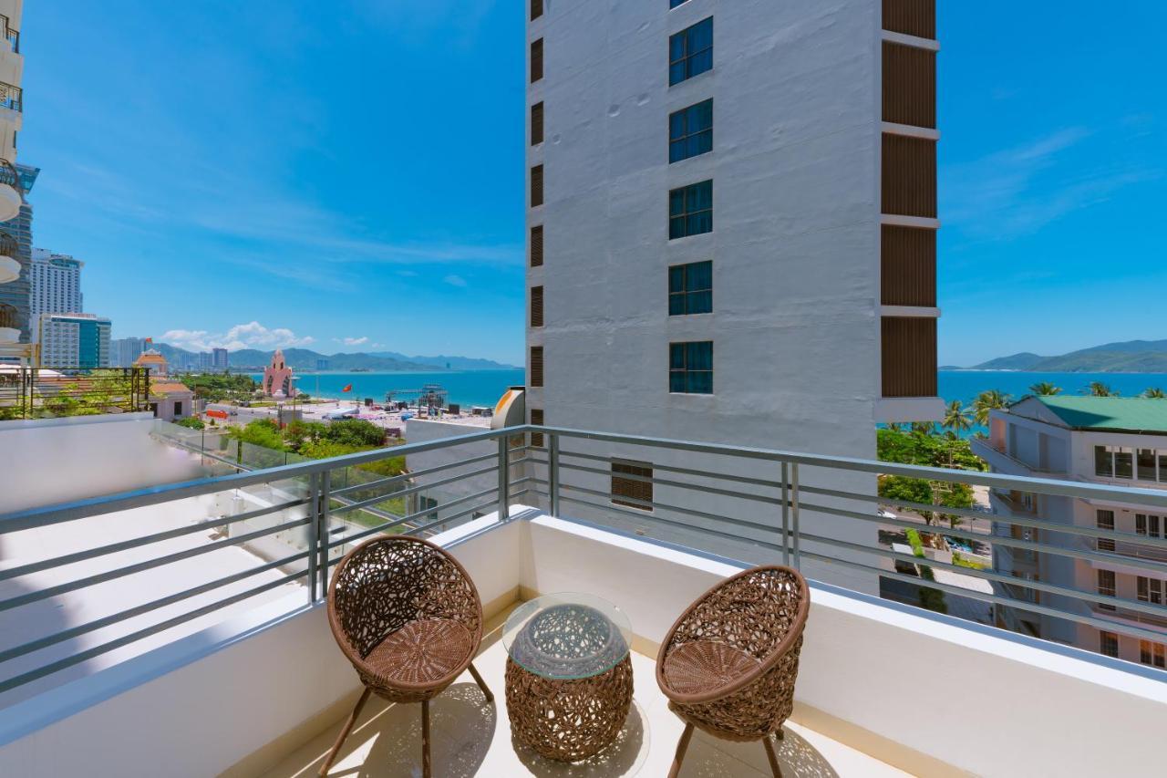 Dubai Nha Trang Hotel Managed By Ht Екстер'єр фото